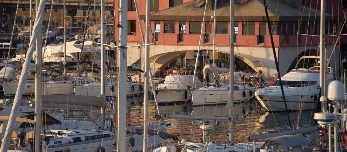 Marina Porto Antico Genova posto barca Liguria