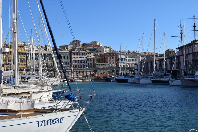 Centro prove al marina porto antico di Genova