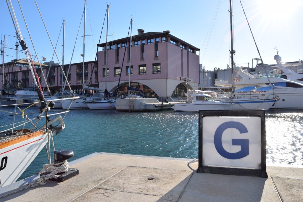 porto turistico di Genova