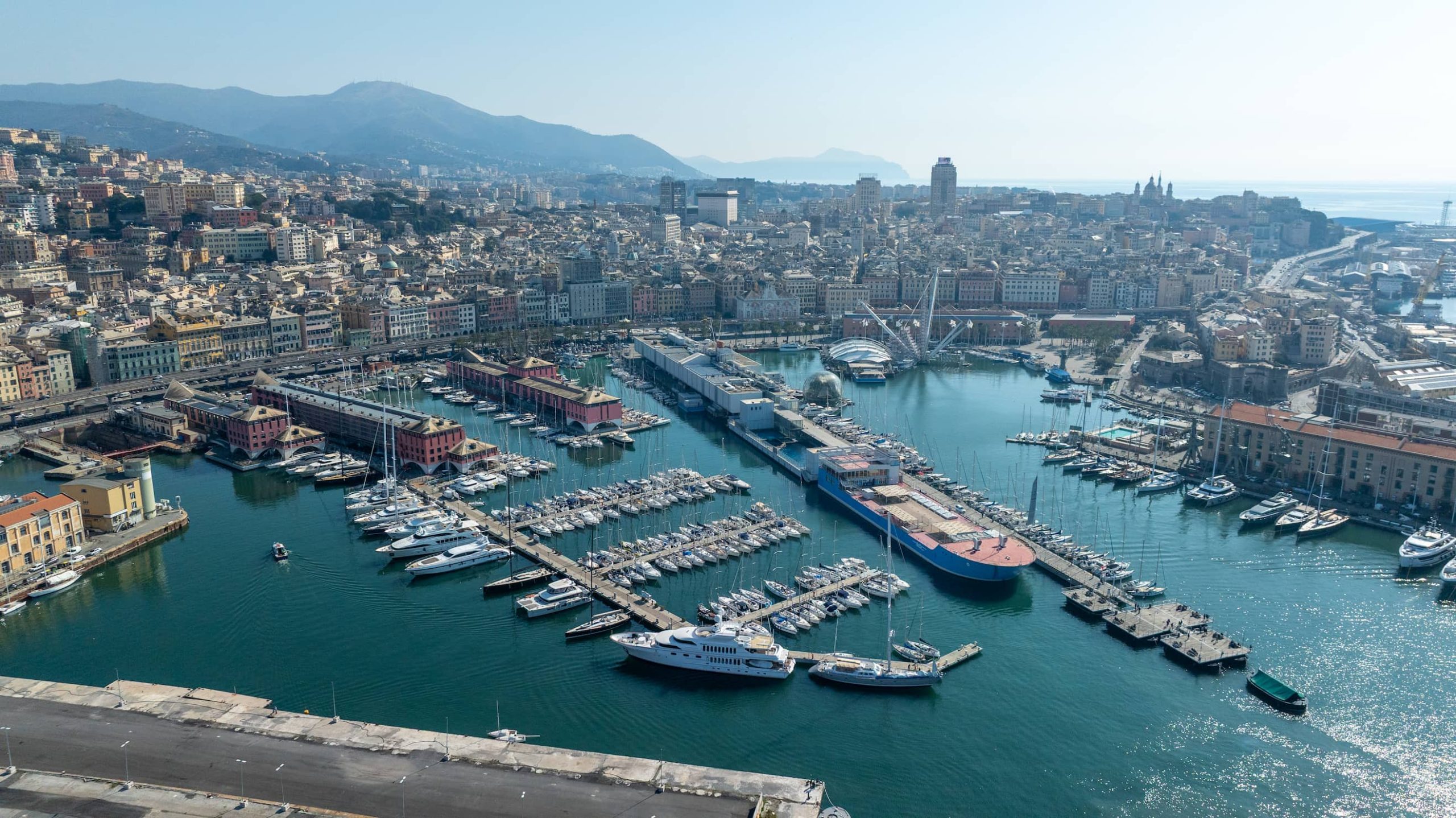 marina porto antico Genova for yachting
